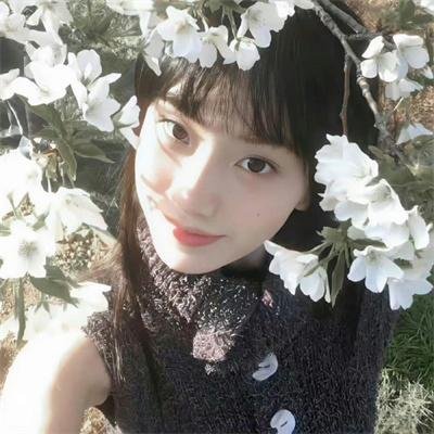 九尾藏不住